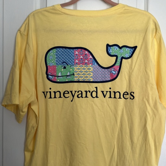 Men’s Vineyard Vine t shirt - Picture 5 of 6